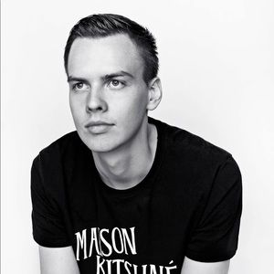 Meet your Posher, Taylor